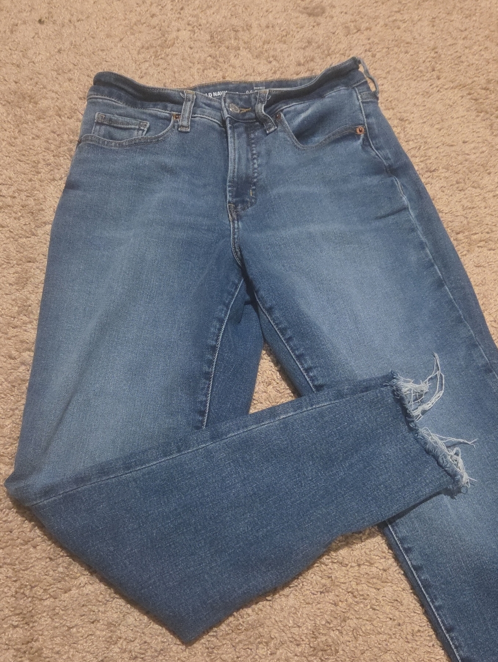 Old Navy Women's Medium Blue Ripped Skinny Jeans